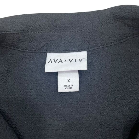 Ava & Viv Black Textured Blouse 1X - Picture 3 of 4